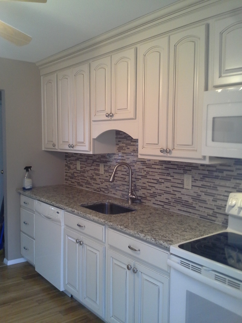 Kitchen Remodel, white cabinets, glass tile, white appliances