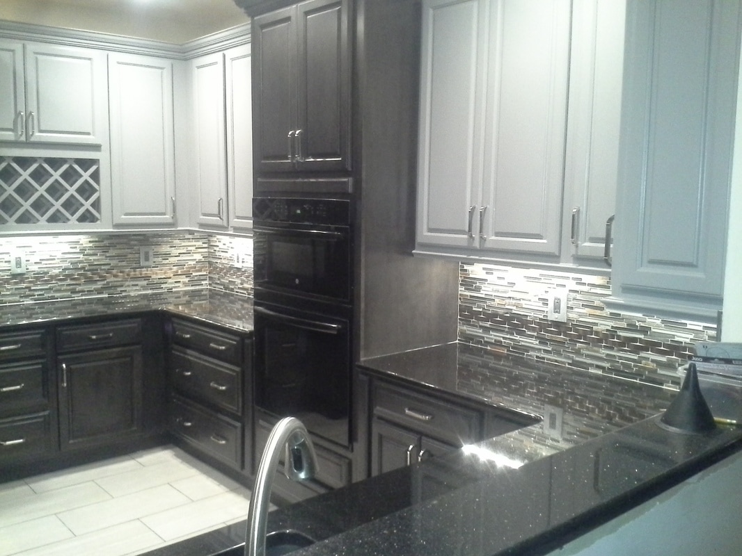 Kitchen Remodel Black and White, granite, backsplash